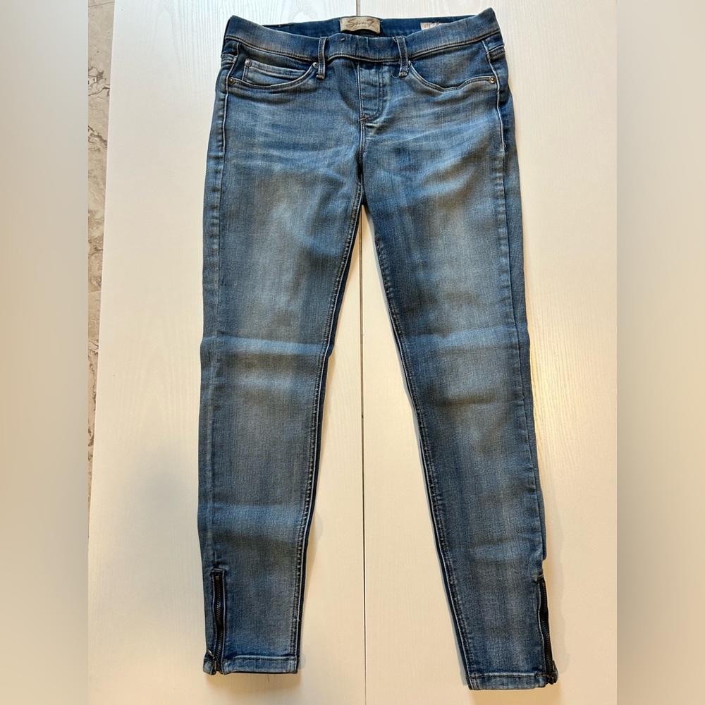 Seven7 Skinny Legging Jeans with Ankle Zippers – Size 8